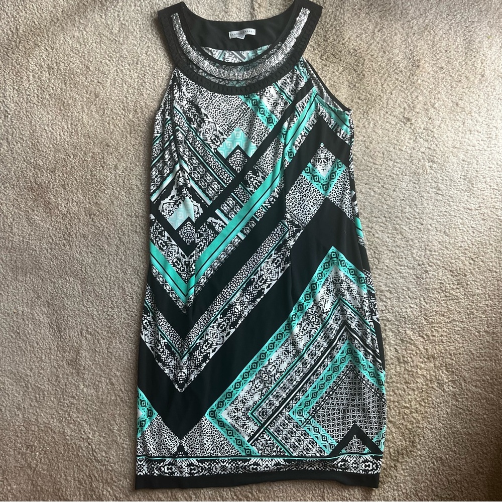 Sleeveless patterned dress 💚 Sandra Darren 💚 size 12